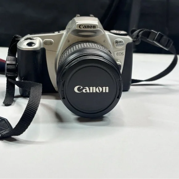 Canon Rebel 2000 Film Camera with 28-80mm Canon Auto Focus Zoom Lens